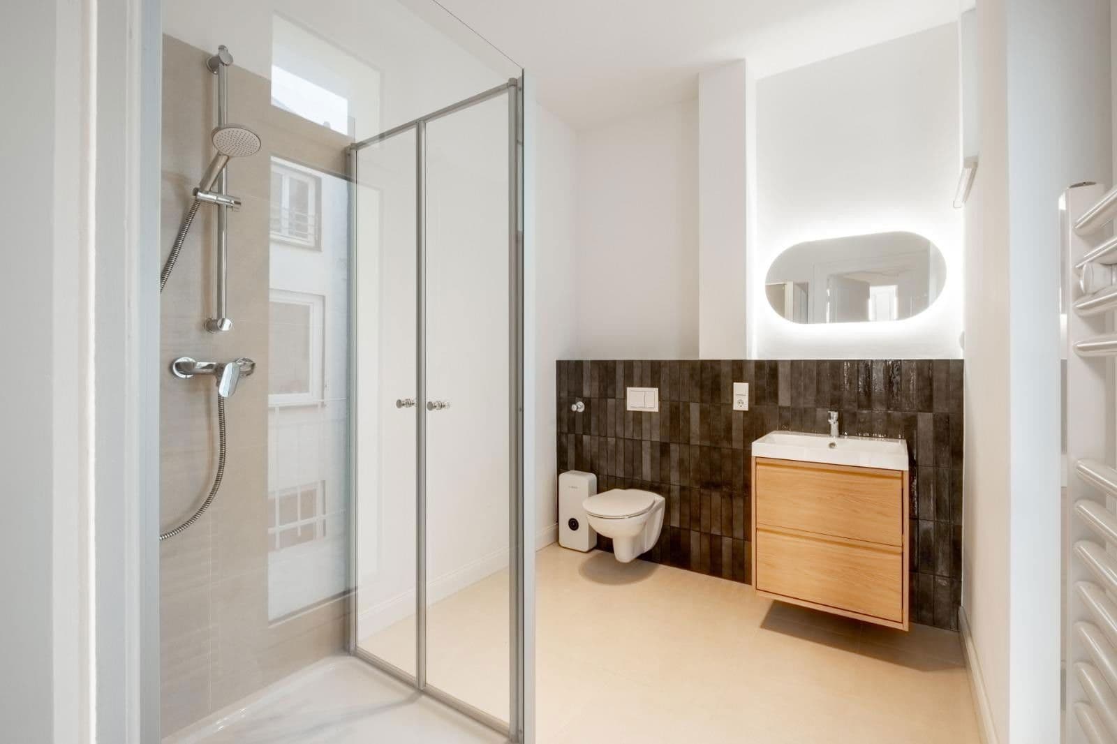 Pronájem bytu 3+1 96 m², Lübeck, Šlesvicko-Holštýnsko Pronájem bytu 3+1 96 m², Lübeck, Šlesvicko-Holštýnsko