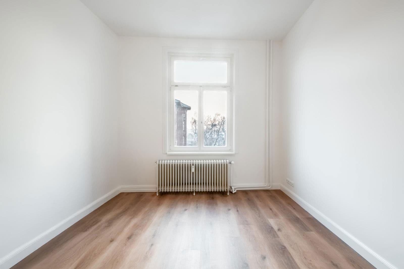 Pronájem bytu 3+1 96 m², Lübeck, Šlesvicko-Holštýnsko Pronájem bytu 3+1 96 m², Lübeck, Šlesvicko-Holštýnsko