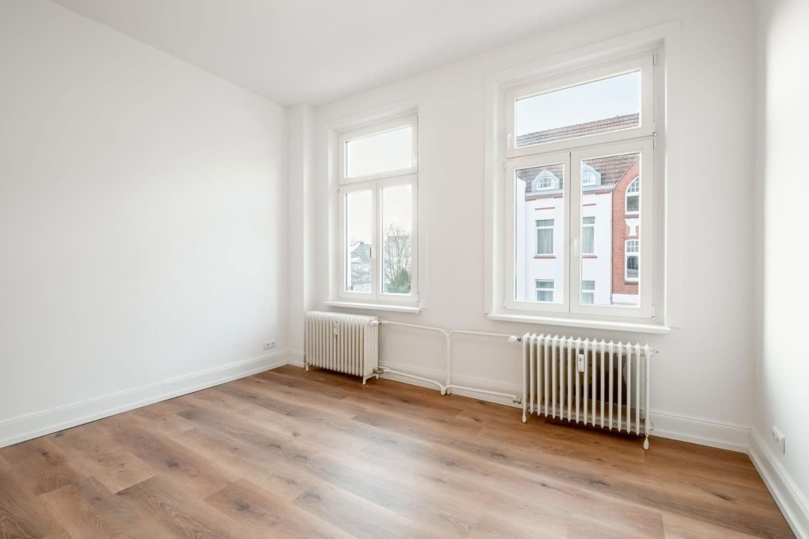 Pronájem bytu 3+1 96 m², Lübeck, Šlesvicko-Holštýnsko Pronájem bytu 3+1 96 m², Lübeck, Šlesvicko-Holštýnsko