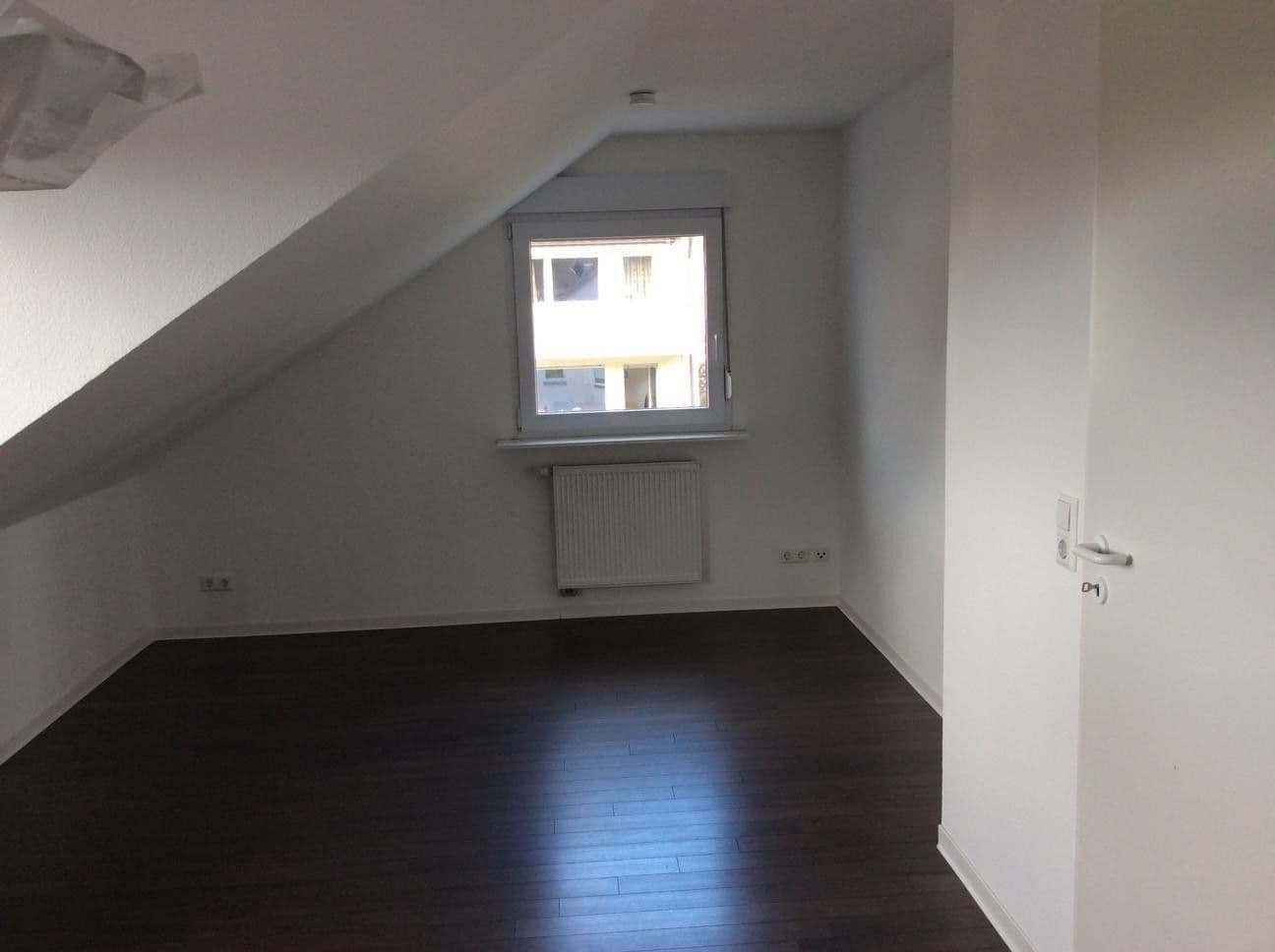 Prodej bytu 2+kk 62 m², Stuttgart, Bádensko-Württembersko Prodej bytu 2+kk 62 m², Stuttgart, Bádensko-Württembersko