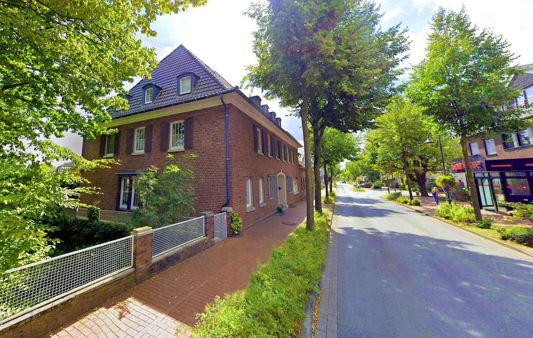 Prodej domu 237 m², pozemek 440 m², Hochstr. 91, Sonsbeck, Severní Porýní-Vestfálsko Prodej domu 237 m², pozemek 440 m², Hochstr. 91, Sonsbeck, Severní Porýní-Vestfálsko