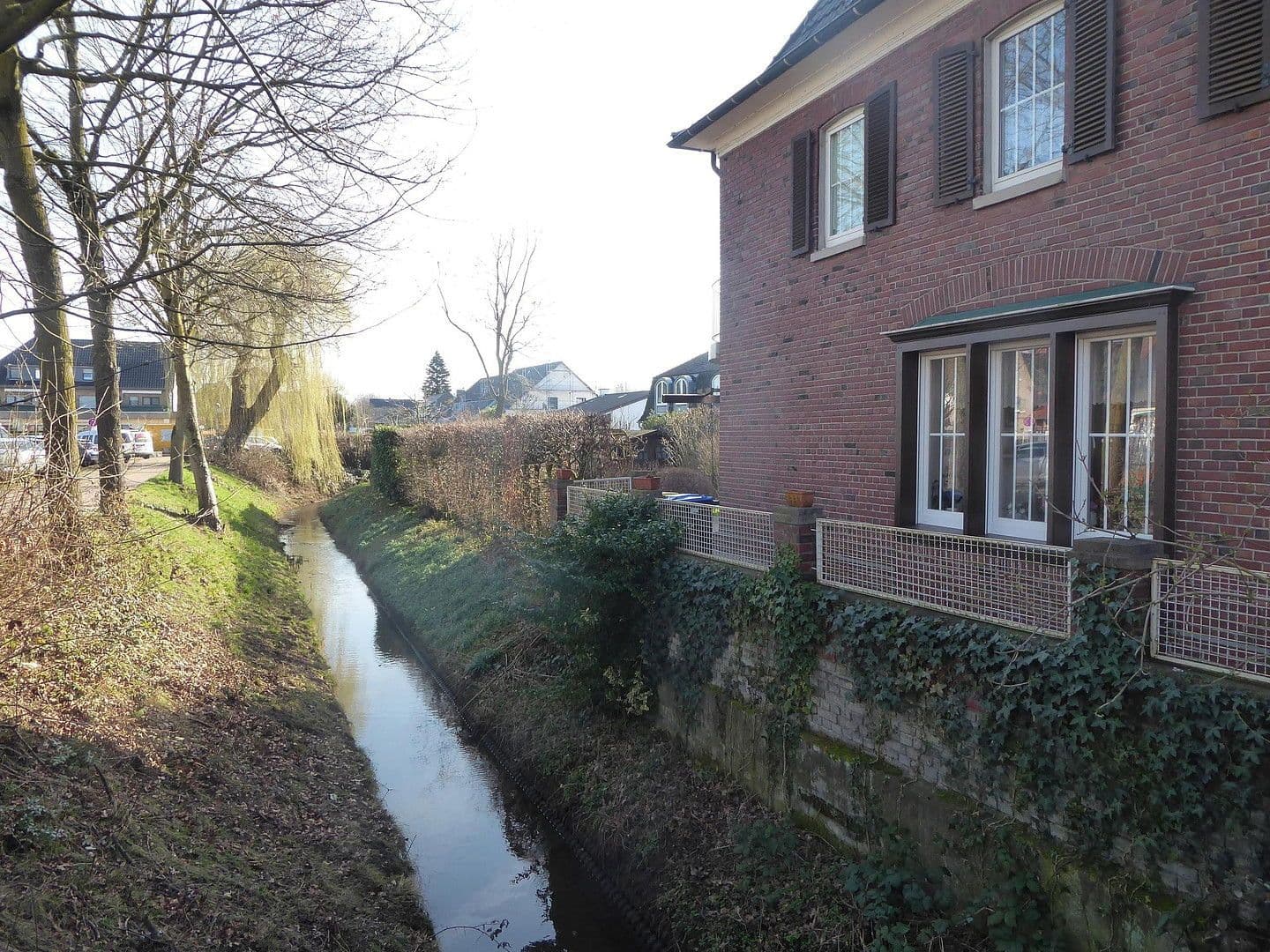 Prodej domu 237 m², pozemek 440 m², Hochstr. 91, Sonsbeck, Severní Porýní-Vestfálsko Prodej domu 237 m², pozemek 440 m², Hochstr. 91, Sonsbeck, Severní Porýní-Vestfálsko