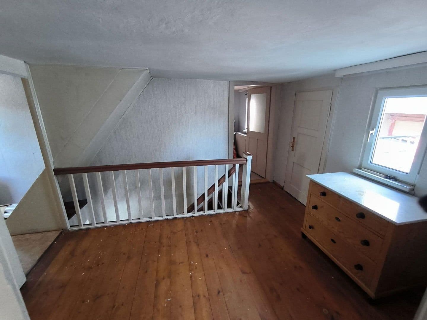 Prodej domu 145 m², pozemek 320 m², Köckritz 10, Harth-Pöllnitz, Durynsko Prodej domu 145 m², pozemek 320 m², Köckritz 10, Harth-Pöllnitz, Durynsko