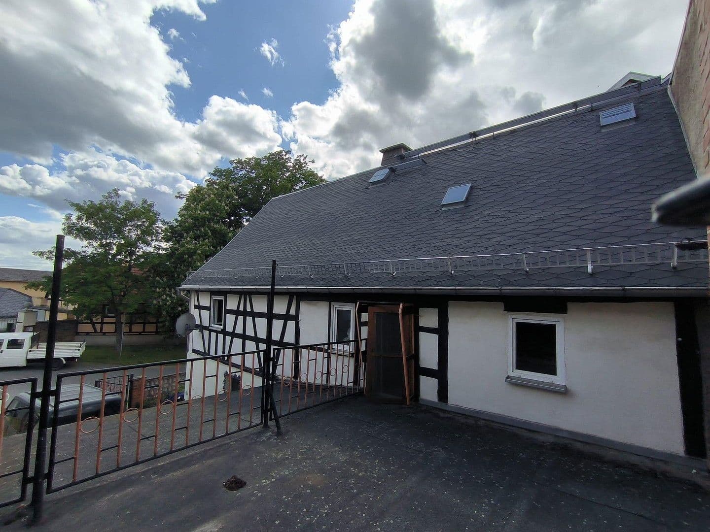 Prodej domu 145 m², pozemek 320 m², Köckritz 10, Harth-Pöllnitz, Durynsko Prodej domu 145 m², pozemek 320 m², Köckritz 10, Harth-Pöllnitz, Durynsko