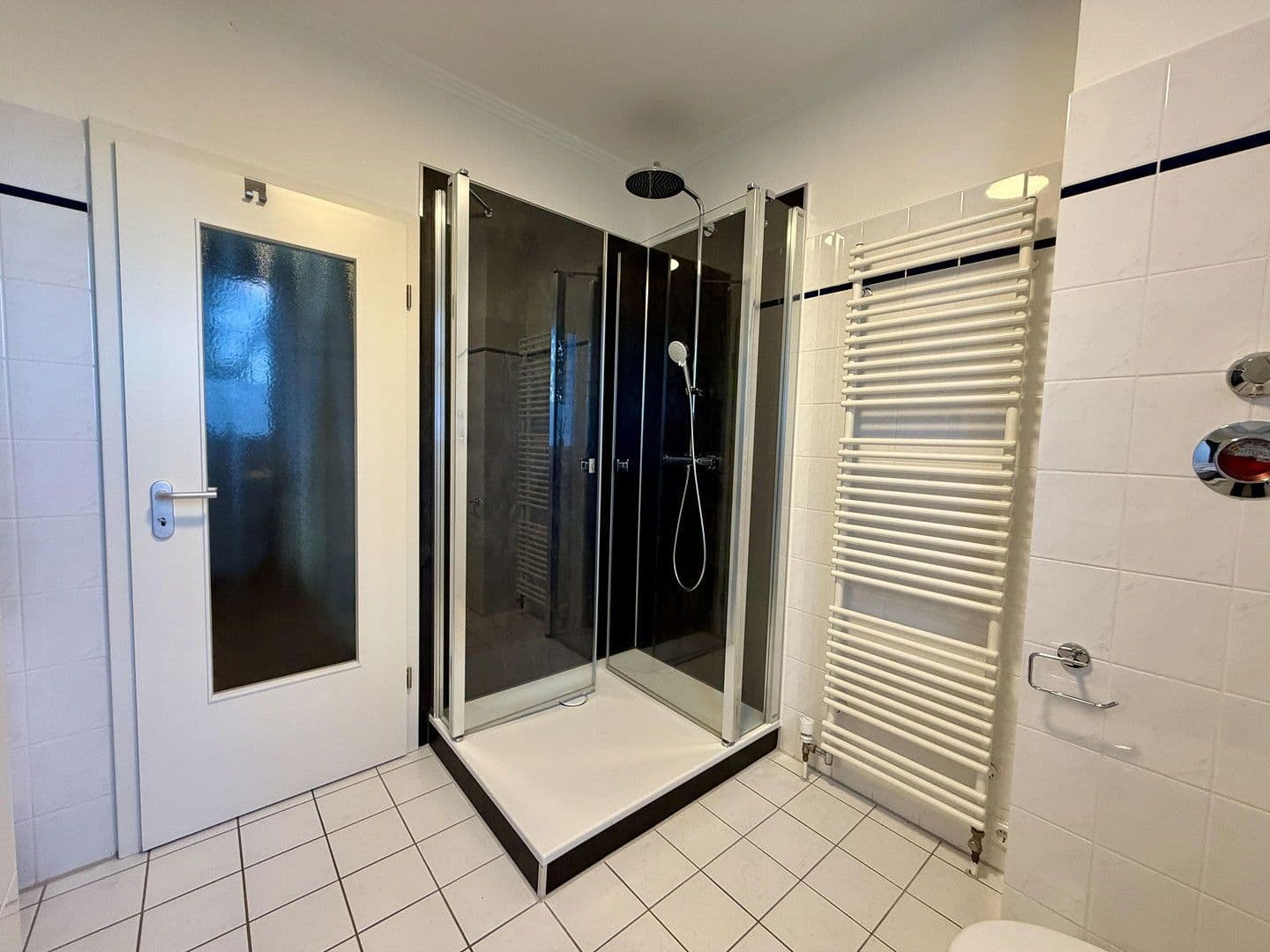 Prodej bytu 2+1 85 m², Bremen, Bremen Prodej bytu 2+1 85 m², Bremen, Bremen