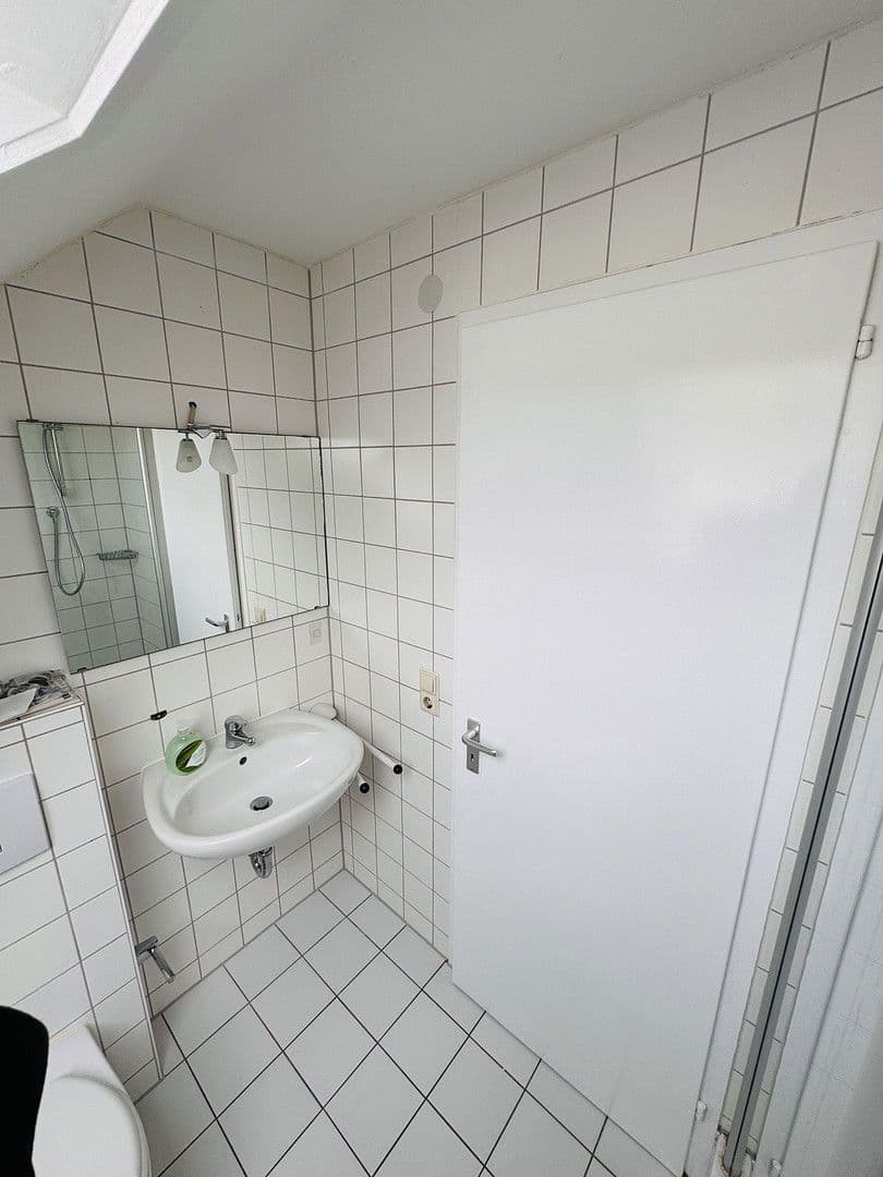 Pronájem bytu 2+kk 42 m², Plochingen, Bádensko-Württembersko Pronájem bytu 2+kk 42 m², Plochingen, Bádensko-Württembersko