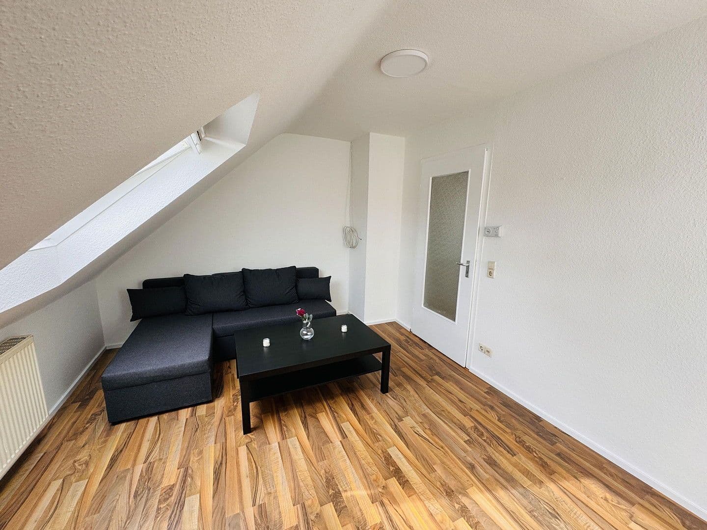 Pronájem bytu 2+kk 42 m², Plochingen, Bádensko-Württembersko Pronájem bytu 2+kk 42 m², Plochingen, Bádensko-Württembersko