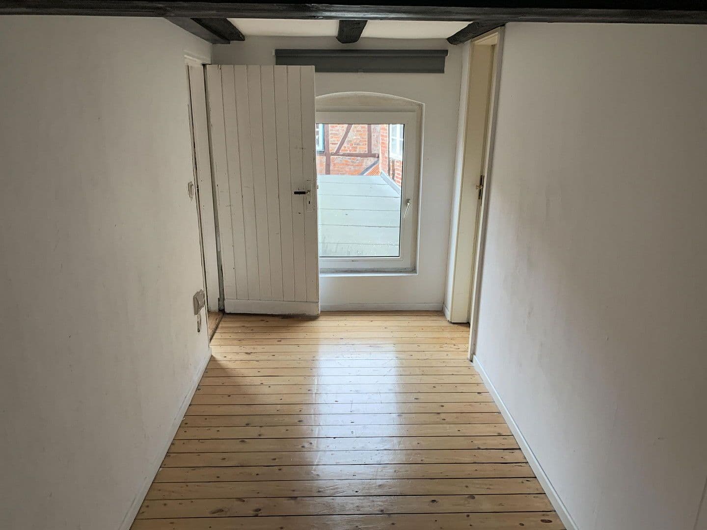 Pronájem bytu 2+1 110 m², Auf dem Meere 41, Lüneburg, Dolní Sasko Pronájem bytu 2+1 110 m², Auf dem Meere 41, Lüneburg, Dolní Sasko