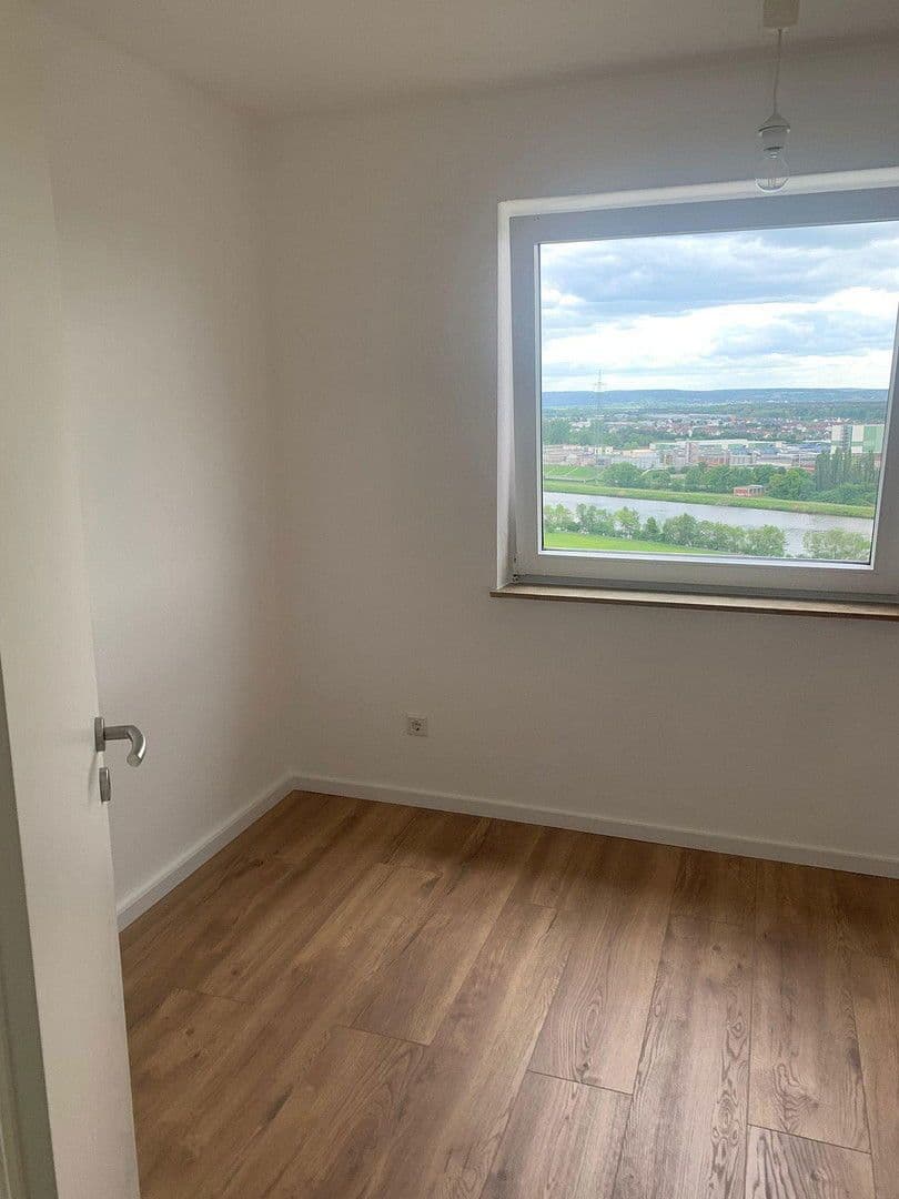 Pronájem bytu 4+1 103 m², Behringstr. 23, Mainaschaff, Bavorsko Pronájem bytu 4+1 103 m², Behringstr. 23, Mainaschaff, Bavorsko