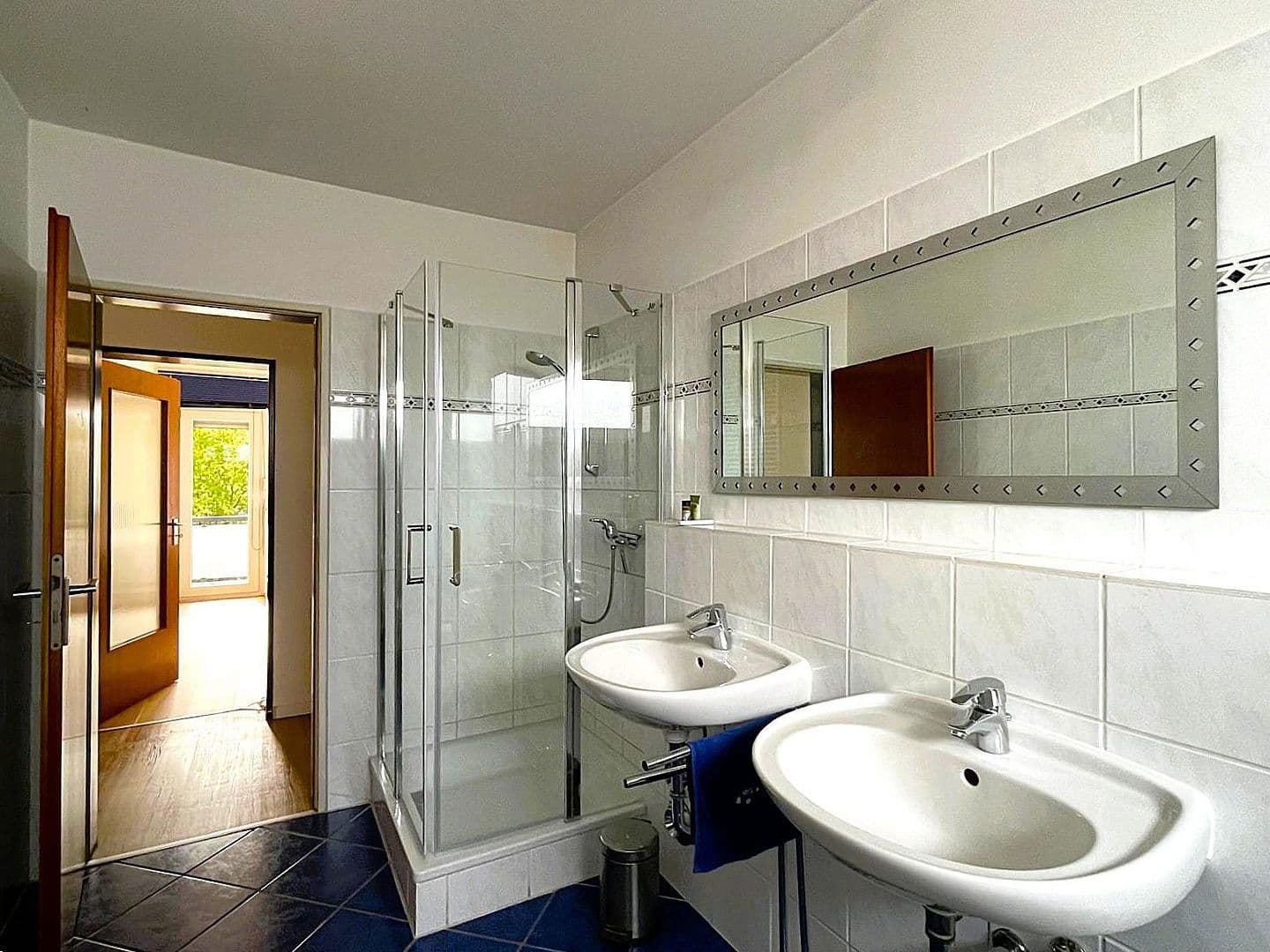 Pronájem bytu 4+1 135 m², Dietzenbach, Hessen Pronájem bytu 4+1 135 m², Dietzenbach, Hessen