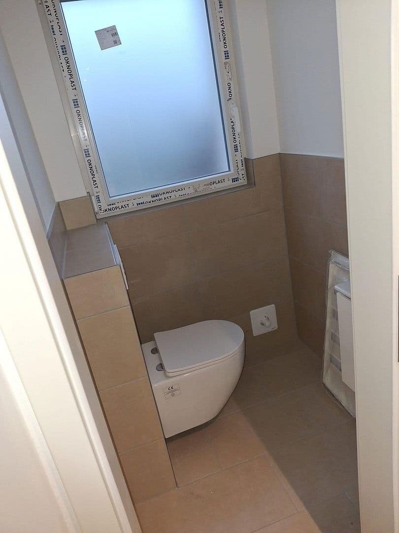 Pronájem bytu 3+1 107 m², Melle, Dolní Sasko Pronájem bytu 3+1 107 m², Melle, Dolní Sasko