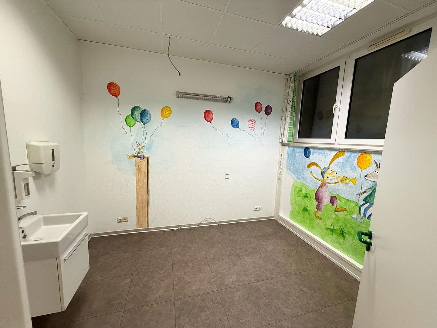 Prodej kanceláře 192 m², Bad Brückenau, Bavorsko Prodej kanceláře 192 m², Bad Brückenau, Bavorsko