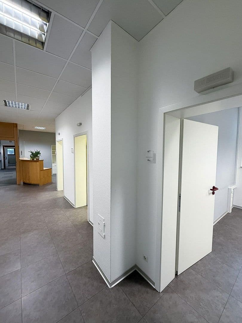 Prodej kanceláře 192 m², Bad Brückenau, Bavorsko Prodej kanceláře 192 m², Bad Brückenau, Bavorsko