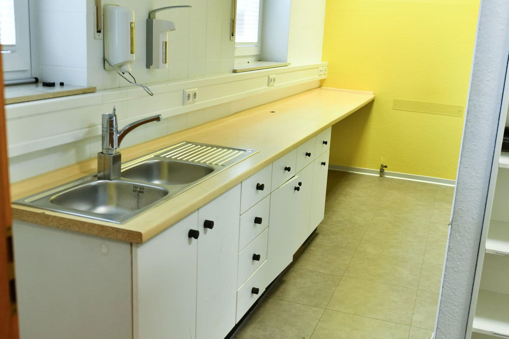 Prodej kanceláře 192 m², Bad Brückenau, Bavorsko Prodej kanceláře 192 m², Bad Brückenau, Bavorsko