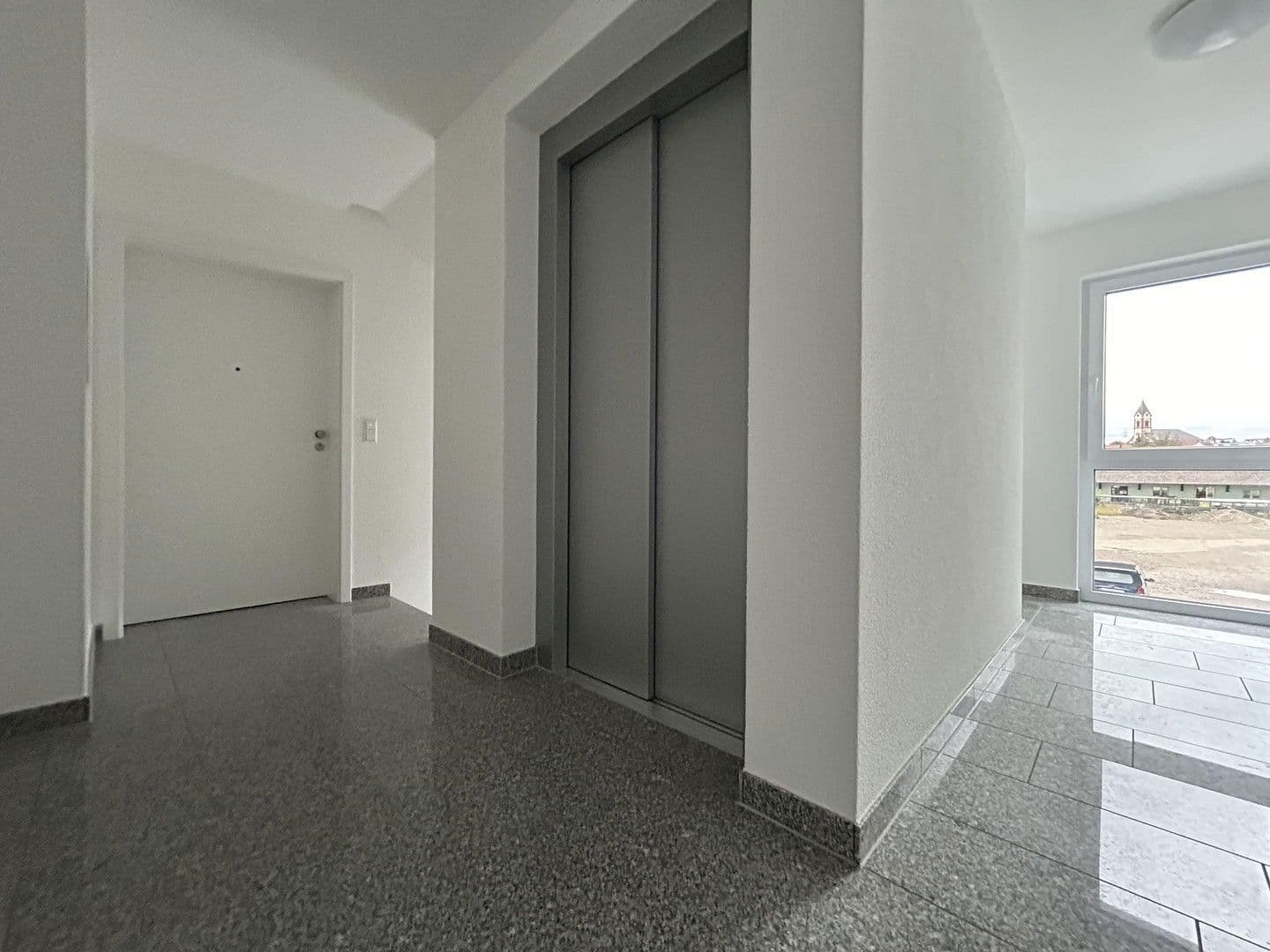 Pronájem bytu 3+1 98 m², Fabrikstraße, Kraichtal, Bádensko-Württembersko Pronájem bytu 3+1 98 m², Fabrikstraße, Kraichtal, Bádensko-Württembersko