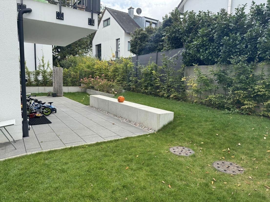 Pronájem bytu 4+1 124 m², Dorfstraße 13a, Germering, Bavorsko Pronájem bytu 4+1 124 m², Dorfstraße 13a, Germering, Bavorsko