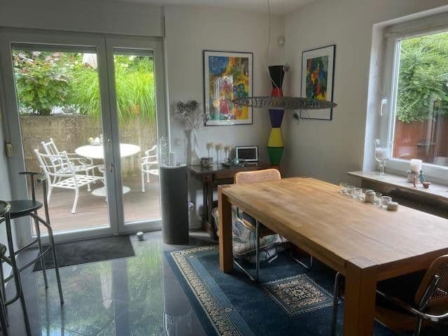 Prodej domu 126 m², pozemek 300 m², Heilbronn, Bádensko-Württembersko Prodej domu 126 m², pozemek 300 m², Heilbronn, Bádensko-Württembersko