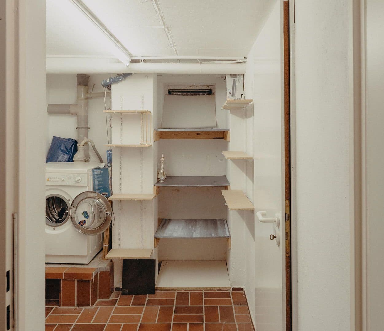 Prodej domu 99 m², pozemek 115 m², Stuhr, Dolní Sasko Prodej domu 99 m², pozemek 115 m², Stuhr, Dolní Sasko