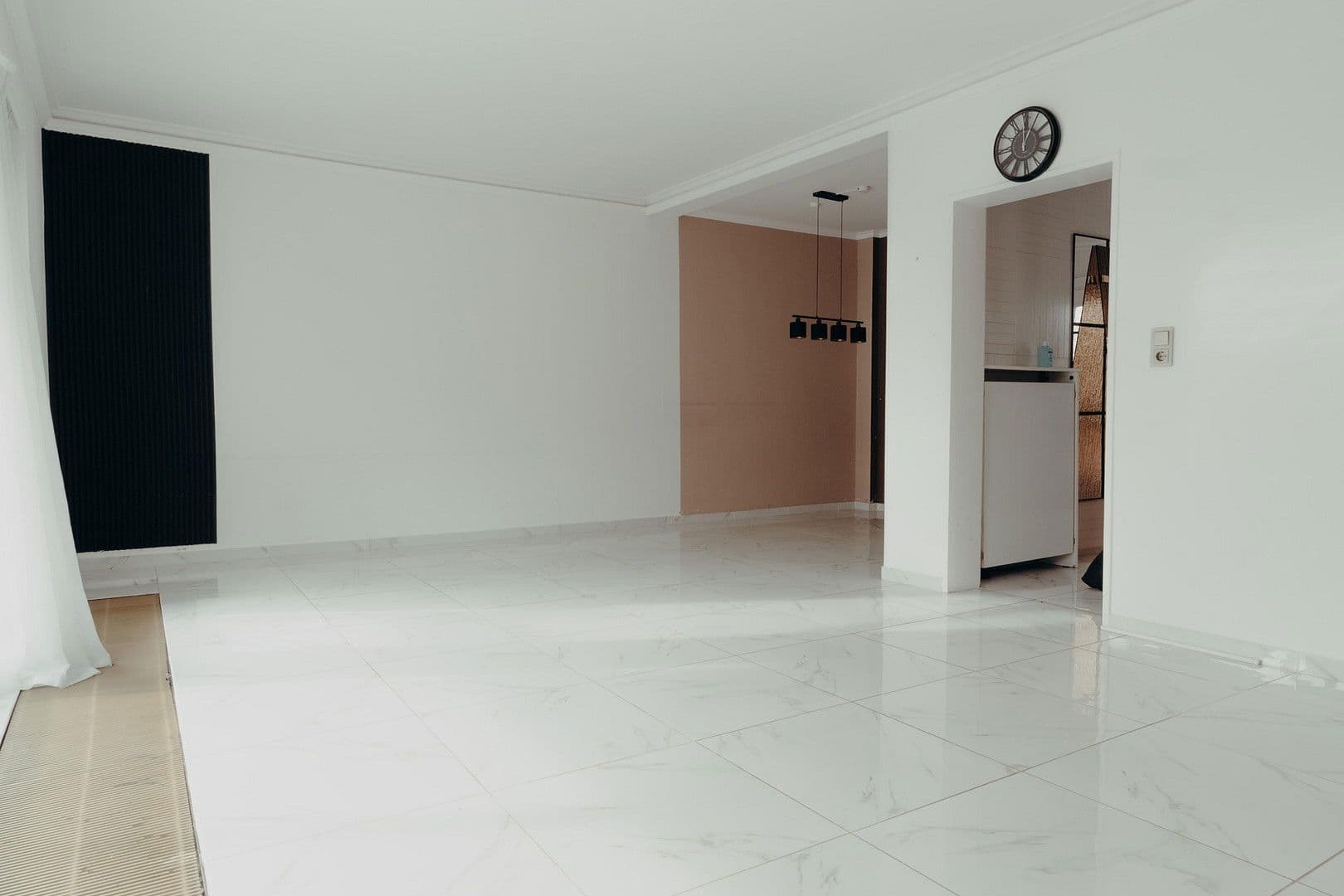 Prodej domu 99 m², pozemek 115 m², Stuhr, Dolní Sasko Prodej domu 99 m², pozemek 115 m², Stuhr, Dolní Sasko