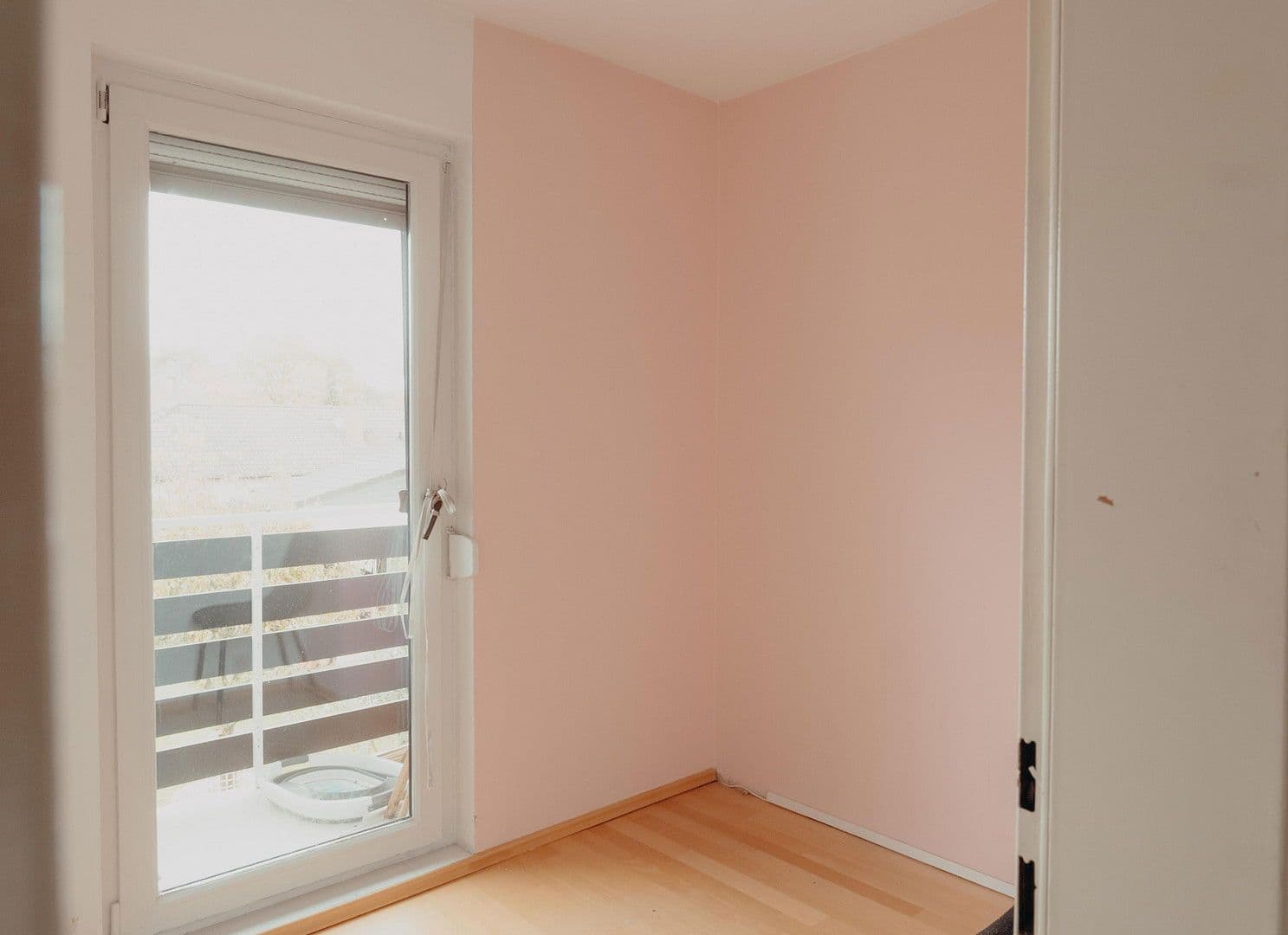 Prodej domu 99 m², pozemek 115 m², Stuhr, Dolní Sasko Prodej domu 99 m², pozemek 115 m², Stuhr, Dolní Sasko