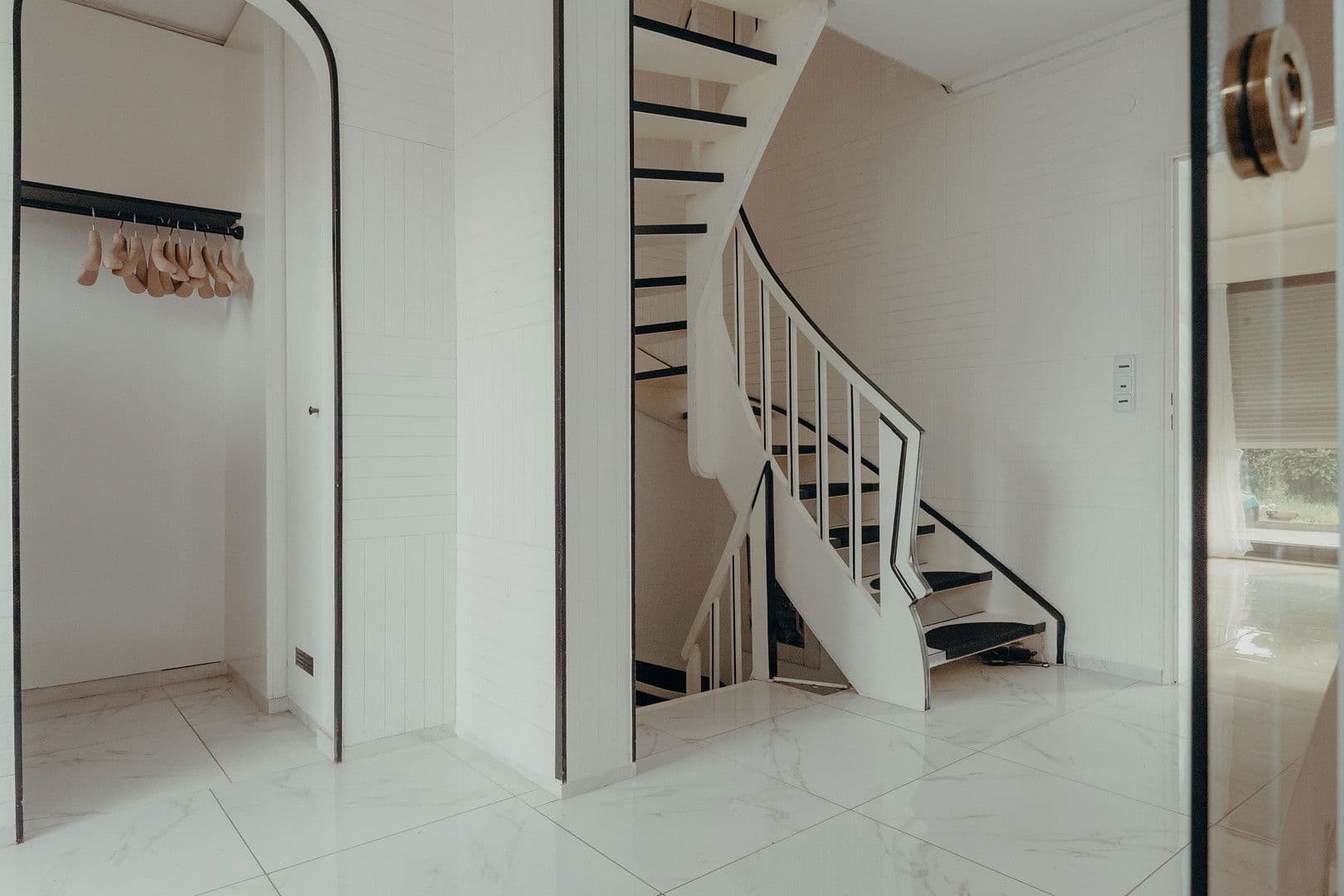 Prodej domu 99 m², pozemek 115 m², Stuhr, Dolní Sasko Prodej domu 99 m², pozemek 115 m², Stuhr, Dolní Sasko