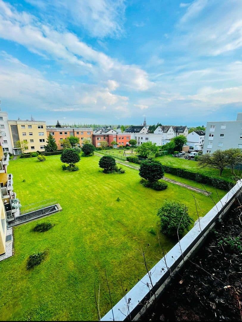 Pronájem bytu 3+1 92 m², Köln, Severní Porýní-Vestfálsko Pronájem bytu 3+1 92 m², Köln, Severní Porýní-Vestfálsko