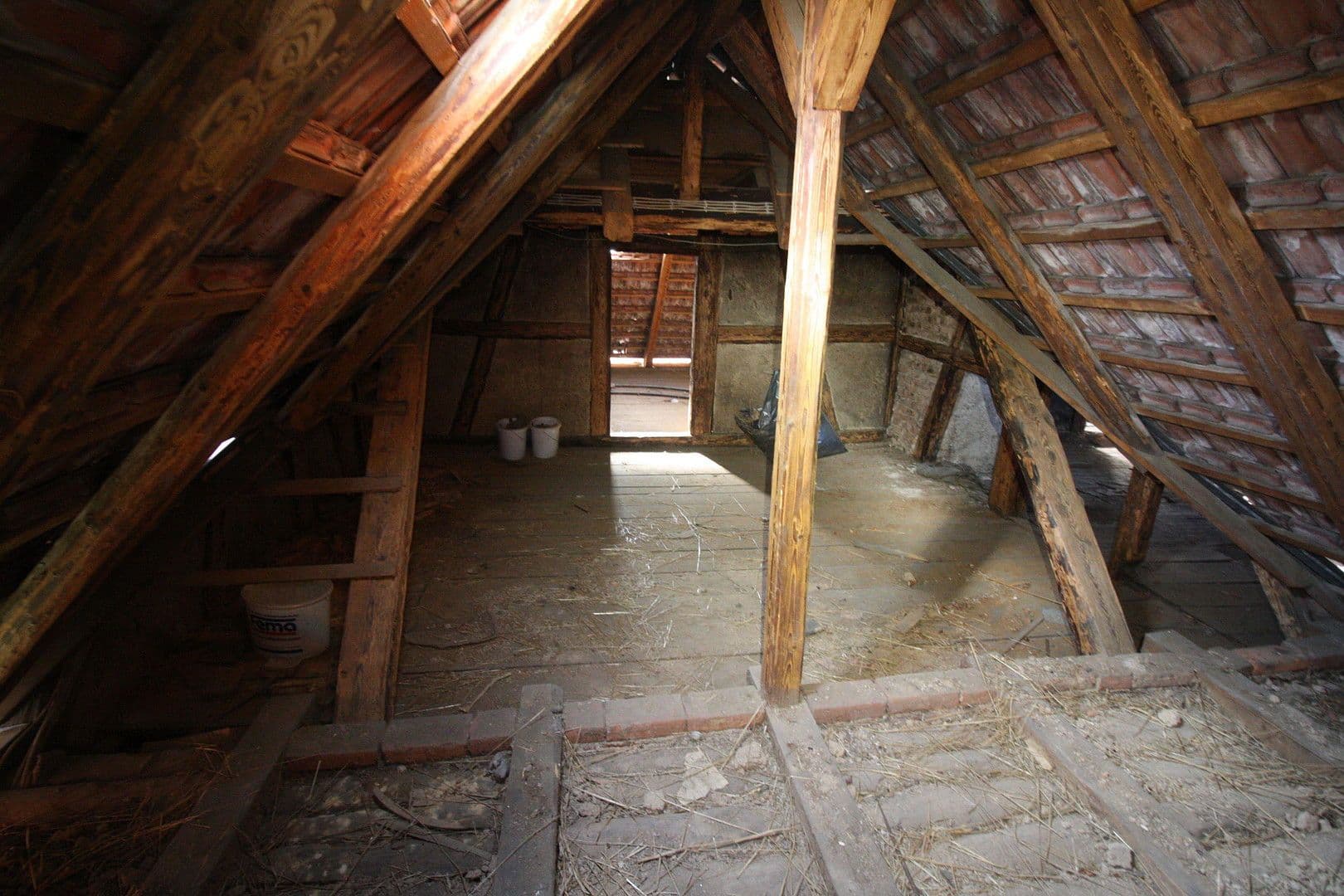 Prodej domu 180 m², pozemek 966 m², Am Katzenbuckel 4, Gernsbach, Bádensko-Württembersko Prodej domu 180 m², pozemek 966 m², Am Katzenbuckel 4, Gernsbach, Bádensko-Württembersko