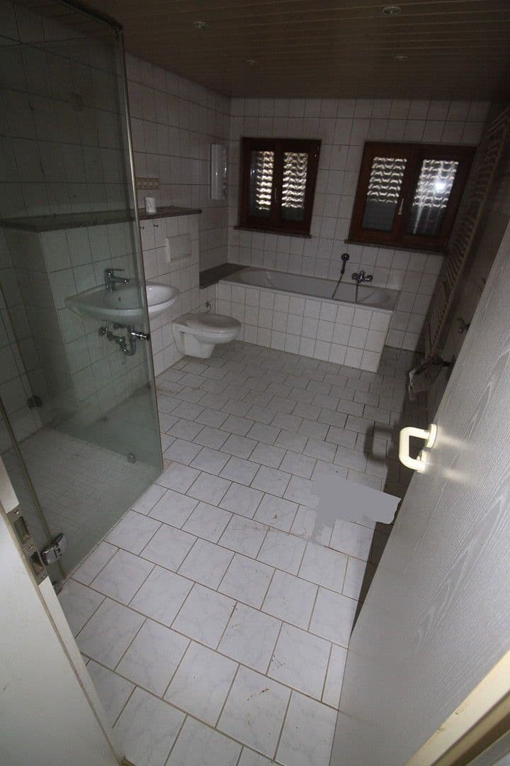 Prodej domu 180 m², pozemek 966 m², Am Katzenbuckel 4, Gernsbach, Bádensko-Württembersko Prodej domu 180 m², pozemek 966 m², Am Katzenbuckel 4, Gernsbach, Bádensko-Württembersko