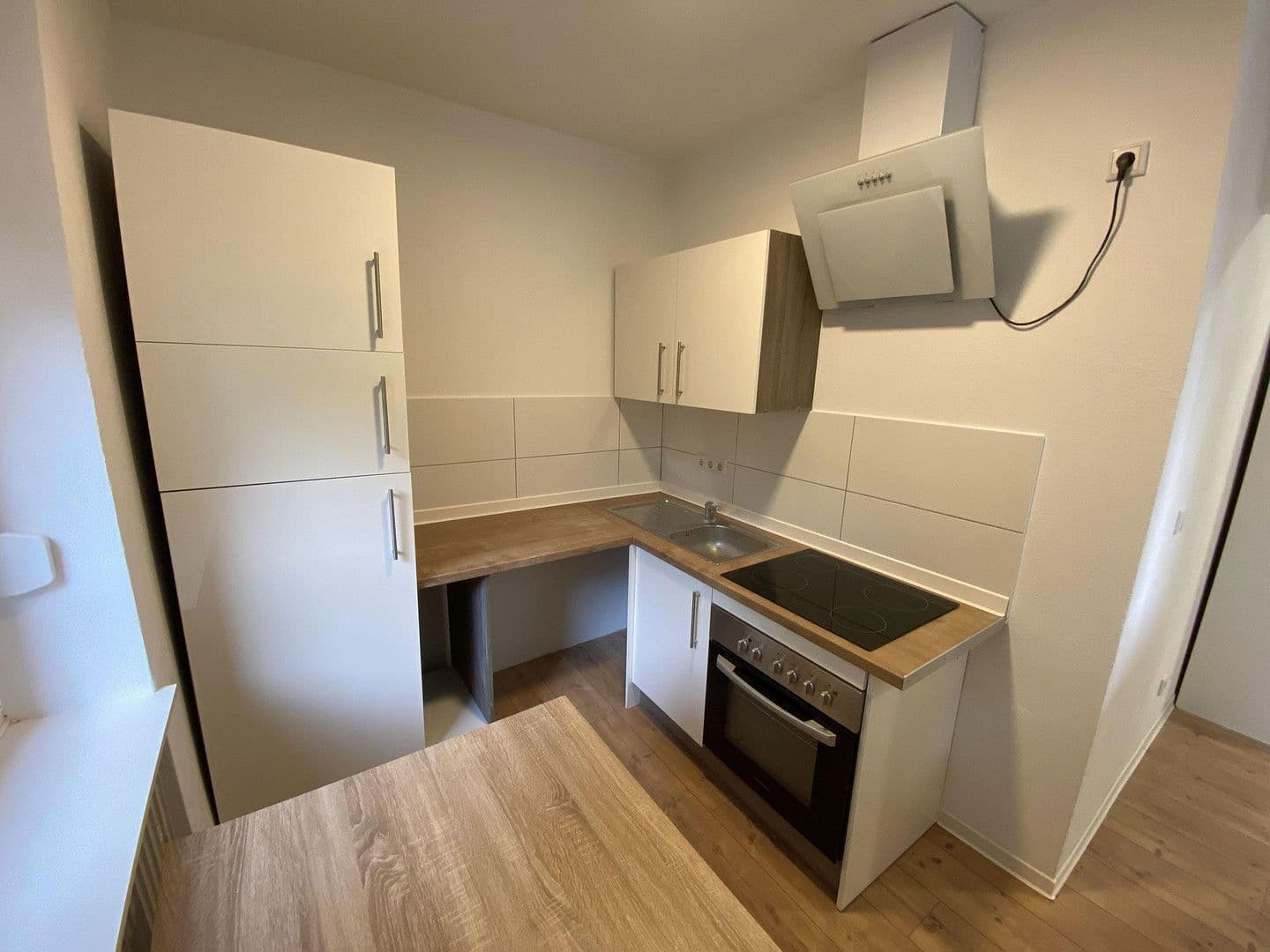 Pronájem bytu 1+kk 30 m², Mannheim, Bádensko-Württembersko Pronájem bytu 1+kk 30 m², Mannheim, Bádensko-Württembersko