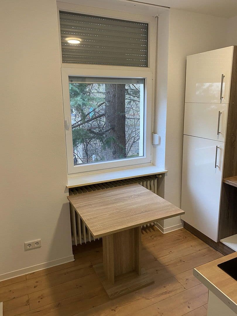 Pronájem bytu 1+kk 30 m², Mannheim, Bádensko-Württembersko Pronájem bytu 1+kk 30 m², Mannheim, Bádensko-Württembersko