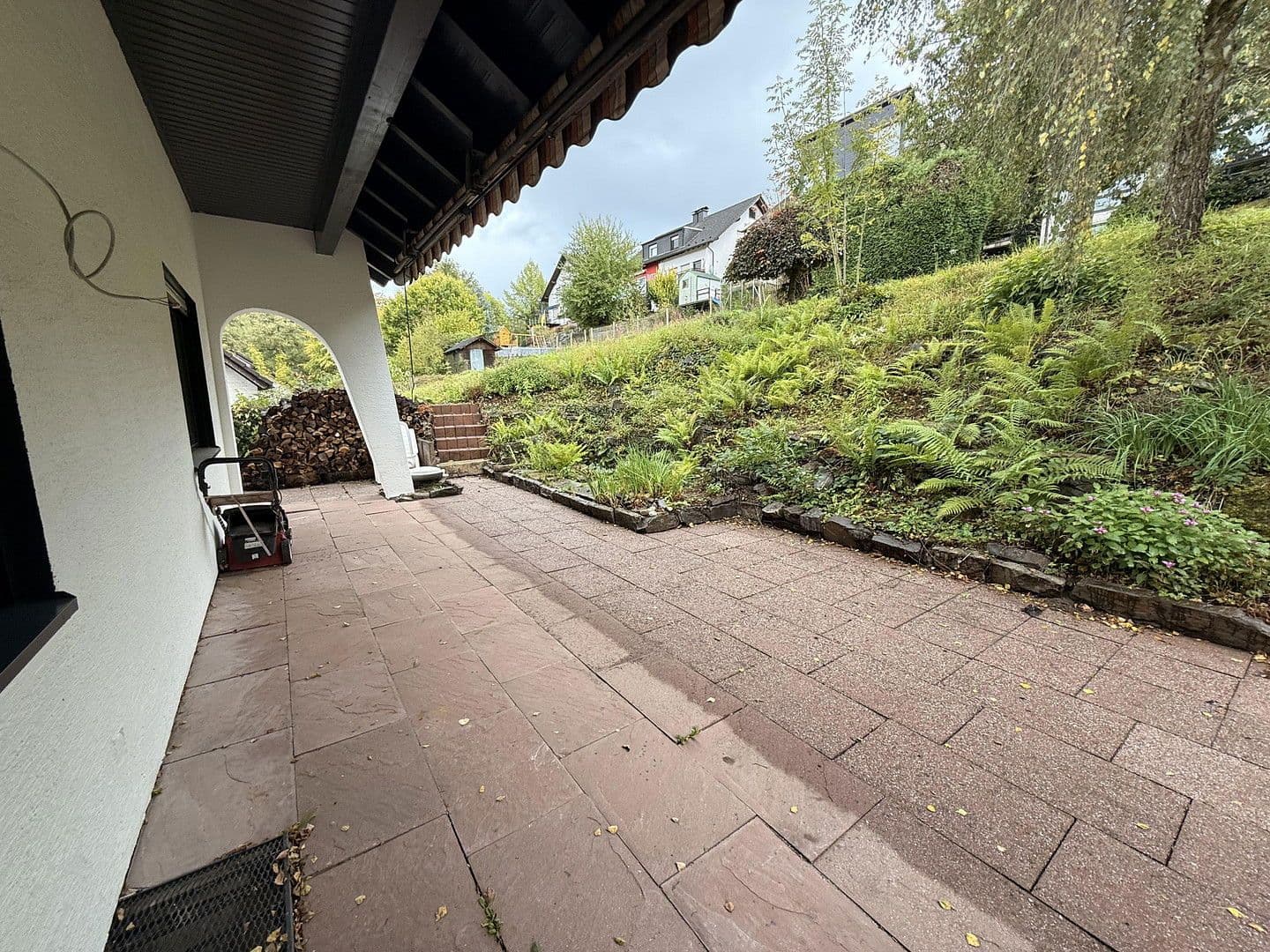 Prodej domu 240 m², pozemek 840 m², Oelmühler Straße 15, Hagen, Severní Porýní-Vestfálsko Prodej domu 240 m², pozemek 840 m², Oelmühler Straße 15, Hagen, Severní Porýní-Vestfálsko