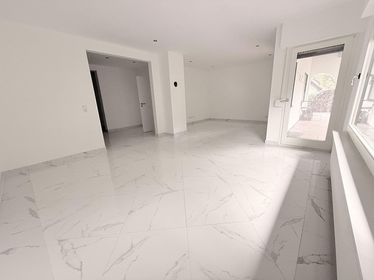 Prodej domu 240 m², pozemek 840 m², Oelmühler Straße 15, Hagen, Severní Porýní-Vestfálsko Prodej domu 240 m², pozemek 840 m², Oelmühler Straße 15, Hagen, Severní Porýní-Vestfálsko