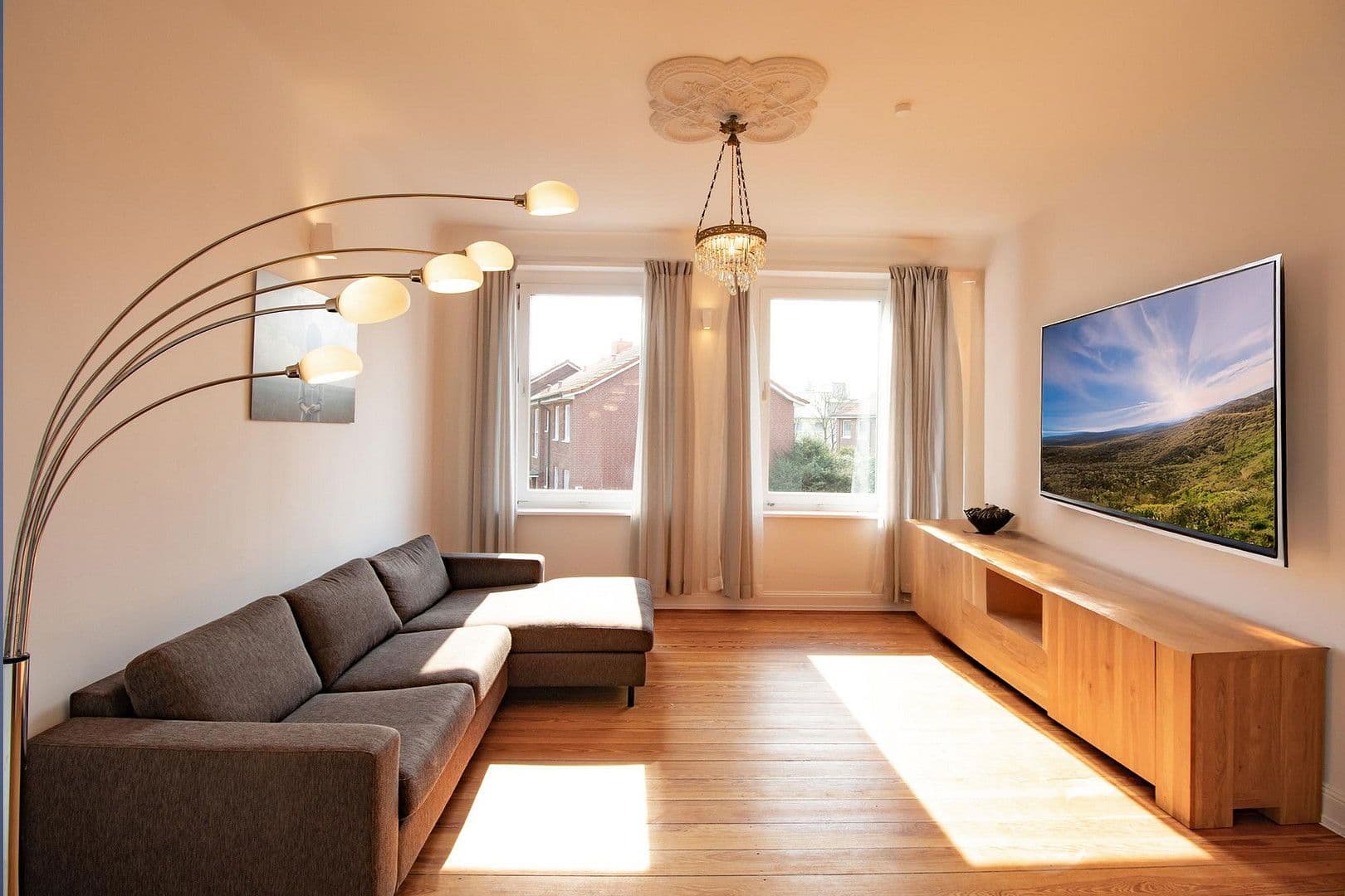 Prodej domu 130 m², pozemek 450 m², Teichstraße 7, Wentorf bei Hamburg, Šlesvicko-Holštýnsko Prodej domu 130 m², pozemek 450 m², Teichstraße 7, Wentorf bei Hamburg, Šlesvicko-Holštýnsko