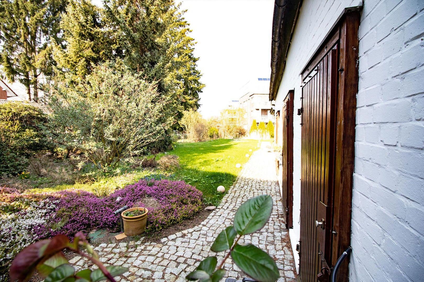 Prodej domu 130 m², pozemek 450 m², Teichstraße 7, Wentorf bei Hamburg, Šlesvicko-Holštýnsko Prodej domu 130 m², pozemek 450 m², Teichstraße 7, Wentorf bei Hamburg, Šlesvicko-Holštýnsko