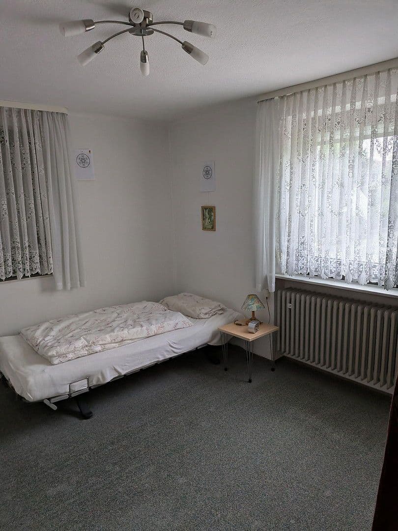 Prodej domu 146 m², pozemek 660 m², Egerer Straße 51, Valdsasy, Bavorsko Prodej domu 146 m², pozemek 660 m², Egerer Straße 51, Valdsasy, Bavorsko