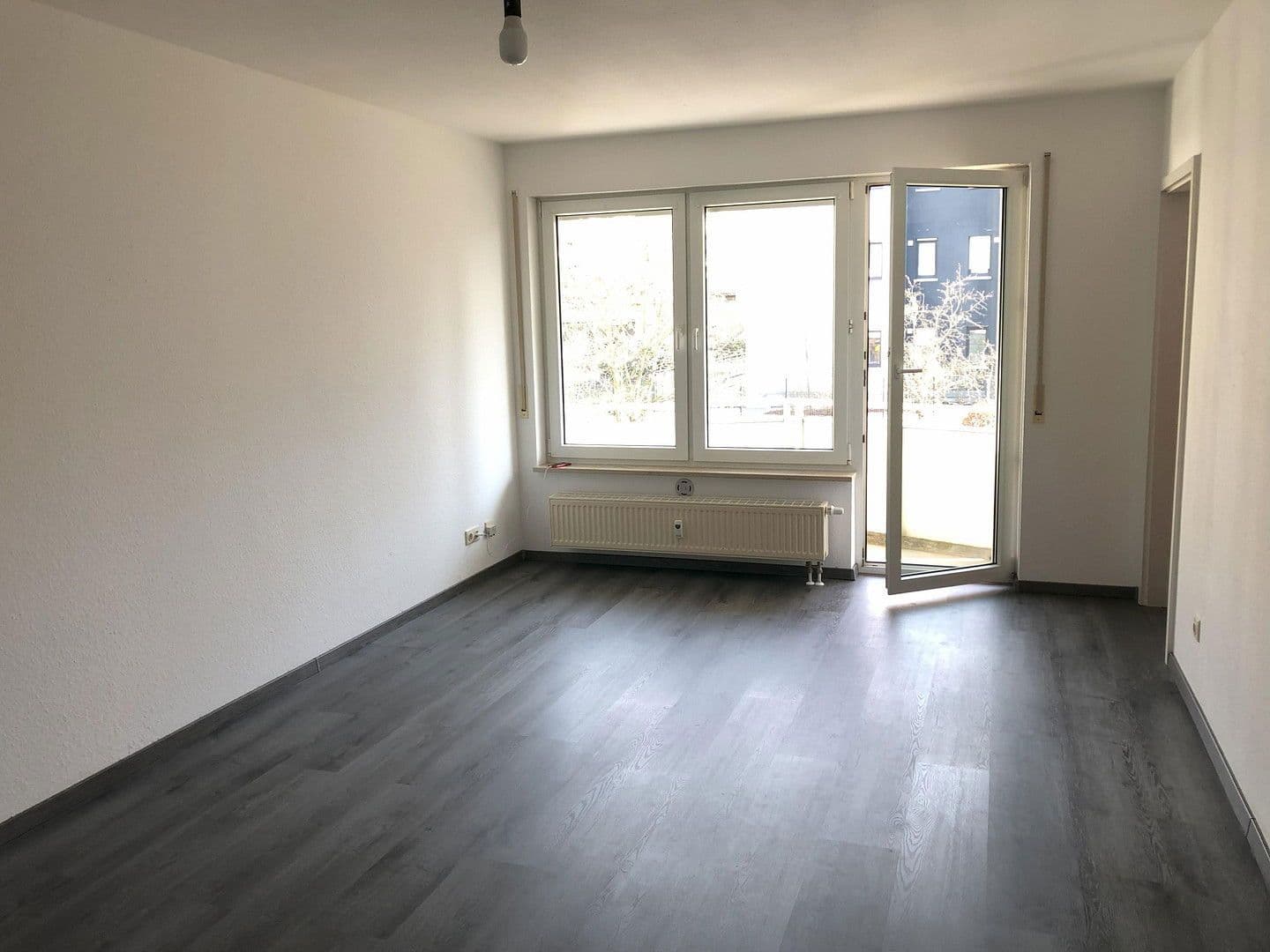 Pronájem bytu 1+1 37 m², Adelheidstraße 28a, Nürnberg, Bavorsko Pronájem bytu 1+1 37 m², Adelheidstraße 28a, Nürnberg, Bavorsko
