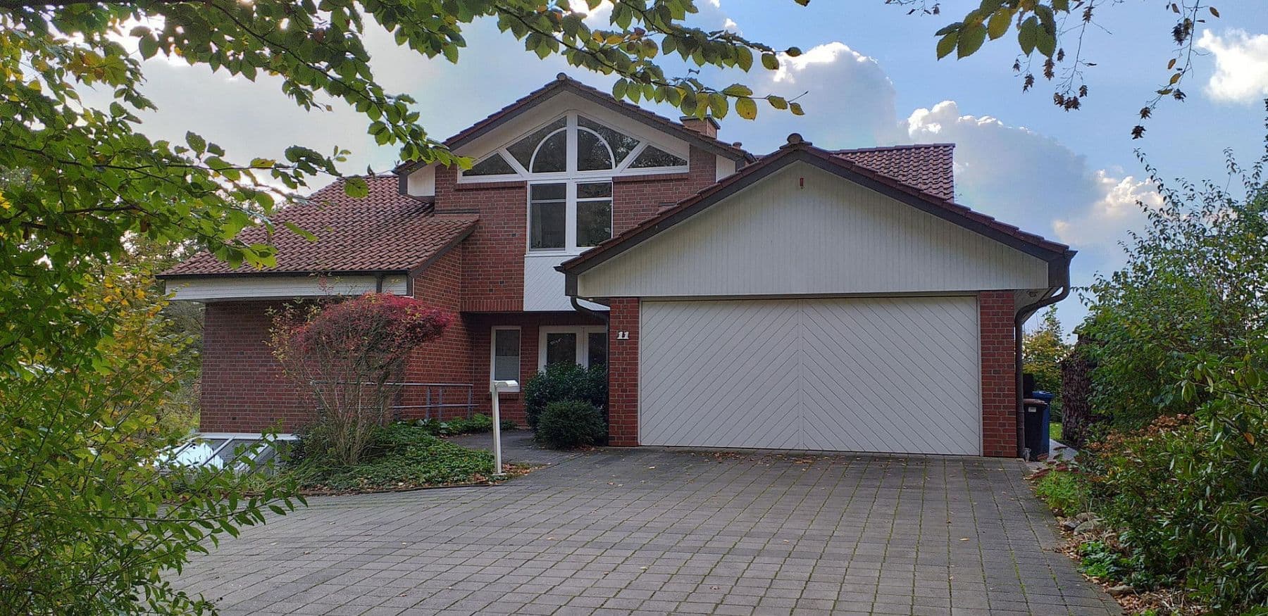 Prodej domu 187 m², pozemek 1.810 m², Jesteburg, Dolní Sasko Prodej domu 187 m², pozemek 1.810 m², Jesteburg, Dolní Sasko