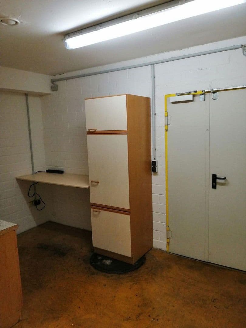 Pronájem nebytového prostoru 279 m², Bahnhofstraße 7, Zeil am Main, Bavorsko Pronájem nebytového prostoru 279 m², Bahnhofstraße 7, Zeil am Main, Bavorsko