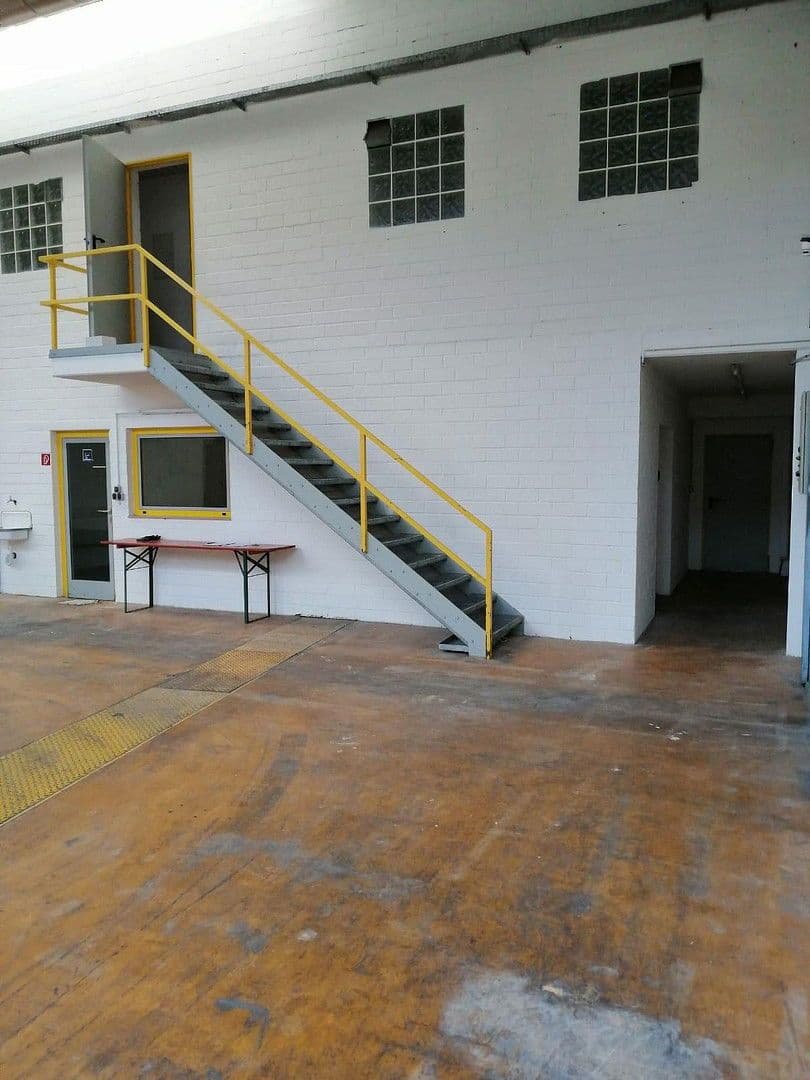 Pronájem nebytového prostoru 279 m², Bahnhofstraße 7, Zeil am Main, Bavorsko Pronájem nebytového prostoru 279 m², Bahnhofstraße 7, Zeil am Main, Bavorsko