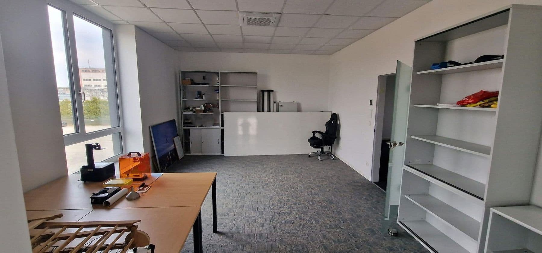 Pronájem kanceláře 350 m², Dr.-Hans-Lebach-Str. 2, Erkner, Braniborsko Pronájem kanceláře 350 m², Dr.-Hans-Lebach-Str. 2, Erkner, Braniborsko