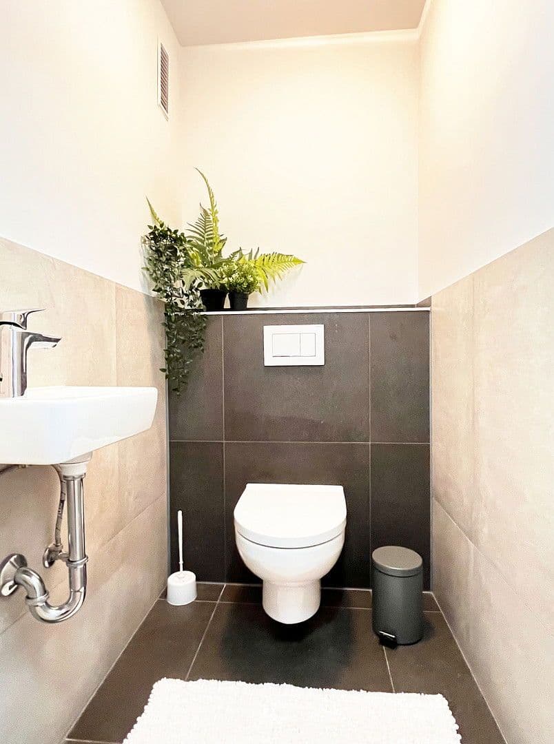 Prodej bytu 4+1 98 m², Dachauer Straße 72b, Olching, Bavorsko Prodej bytu 4+1 98 m², Dachauer Straße 72b, Olching, Bavorsko