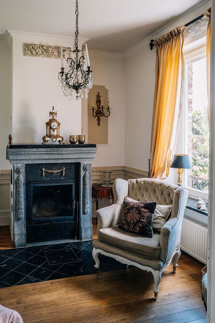 Prodej domu 220 m², pozemek 1.251 m², Heinsberg, Severní Porýní-Vestfálsko Prodej domu 220 m², pozemek 1.251 m², Heinsberg, Severní Porýní-Vestfálsko