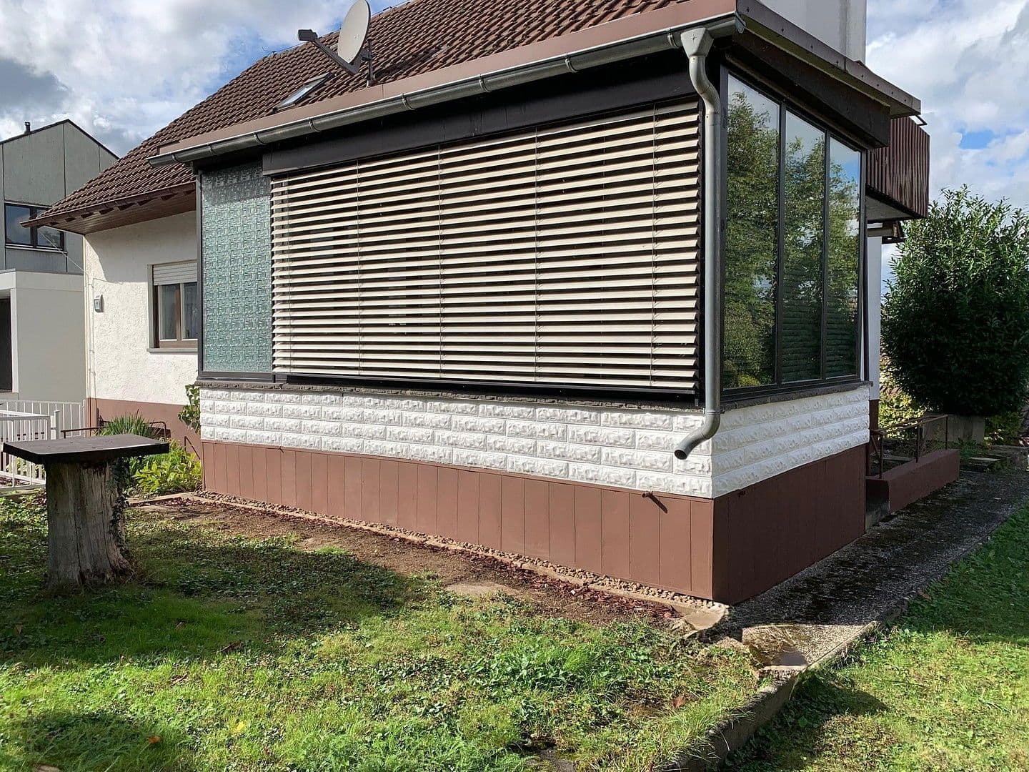 Prodej domu 105 m², pozemek 515 m², Oedheim, Bádensko-Württembersko Prodej domu 105 m², pozemek 515 m², Oedheim, Bádensko-Württembersko