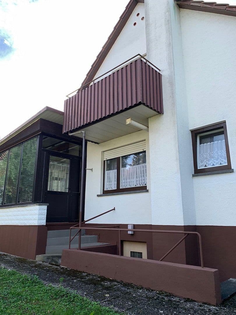 Prodej domu 105 m², pozemek 515 m², Oedheim, Bádensko-Württembersko Prodej domu 105 m², pozemek 515 m², Oedheim, Bádensko-Württembersko