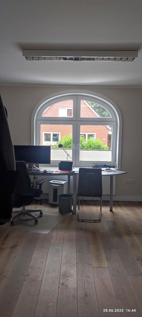 Prodej domu 180 m², pozemek 566 m², Niebüll, Šlesvicko-Holštýnsko Prodej domu 180 m², pozemek 566 m², Niebüll, Šlesvicko-Holštýnsko