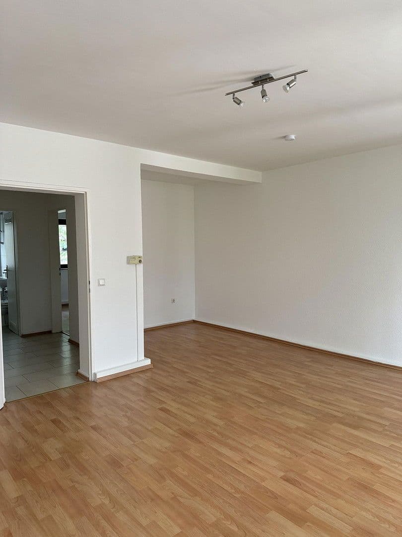 Pronájem bytu 2+1 57 m², Montanusstraße 60, Köln, Severní Porýní-Vestfálsko Pronájem bytu 2+1 57 m², Montanusstraße 60, Köln, Severní Porýní-Vestfálsko