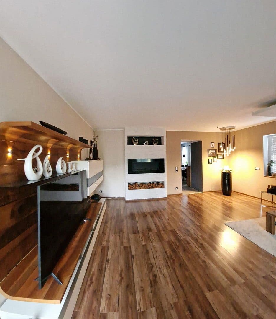 Prodej domu 420 m², pozemek 1.248 m², Tettenbachstr. 17, Dortmund Hostedde, Severní Porýní-Vestfálsko Prodej domu 420 m², pozemek 1.248 m², Tettenbachstr. 17, Dortmund Hostedde, Severní Porýní-Vestfálsko