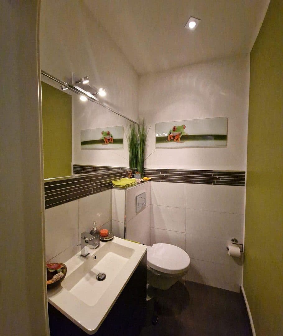 Prodej domu 420 m², pozemek 1.248 m², Tettenbachstr. 17, Dortmund Hostedde, Severní Porýní-Vestfálsko Prodej domu 420 m², pozemek 1.248 m², Tettenbachstr. 17, Dortmund Hostedde, Severní Porýní-Vestfálsko