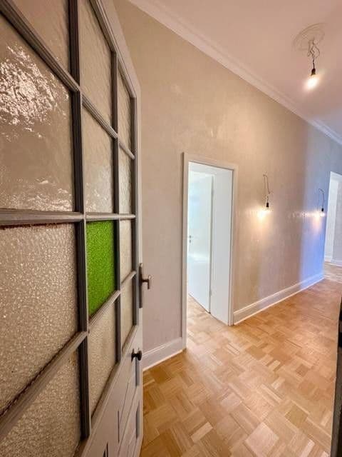 Prodej bytu 5+1 138 m², Frankfurt, Hessen Prodej bytu 5+1 138 m², Frankfurt, Hessen