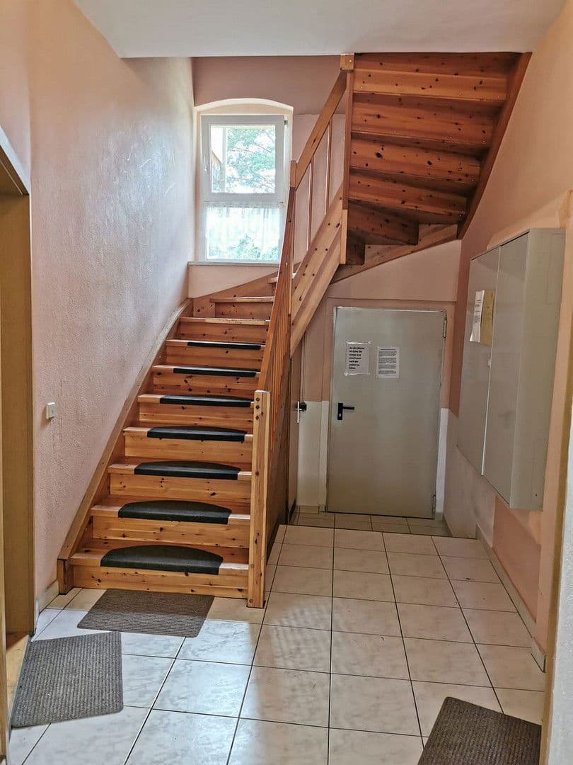 Pronájem bytu 1+1 38 m², Leipziger Vorstadt 18, Pegau, Sasko Pronájem bytu 1+1 38 m², Leipziger Vorstadt 18, Pegau, Sasko